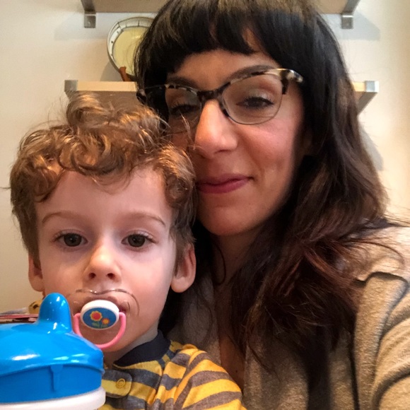 Meet your Posher, Elise - Picture 1 of 1